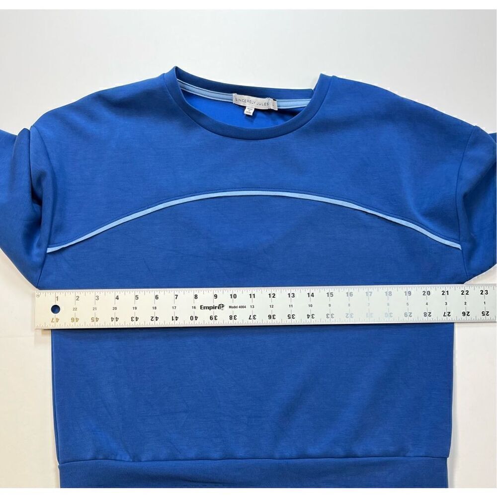 Revolve Simply Jules RelaxedFit Crewneck Sweatshirt Blue AthleticSoft Size Large - Picture 3 of 8